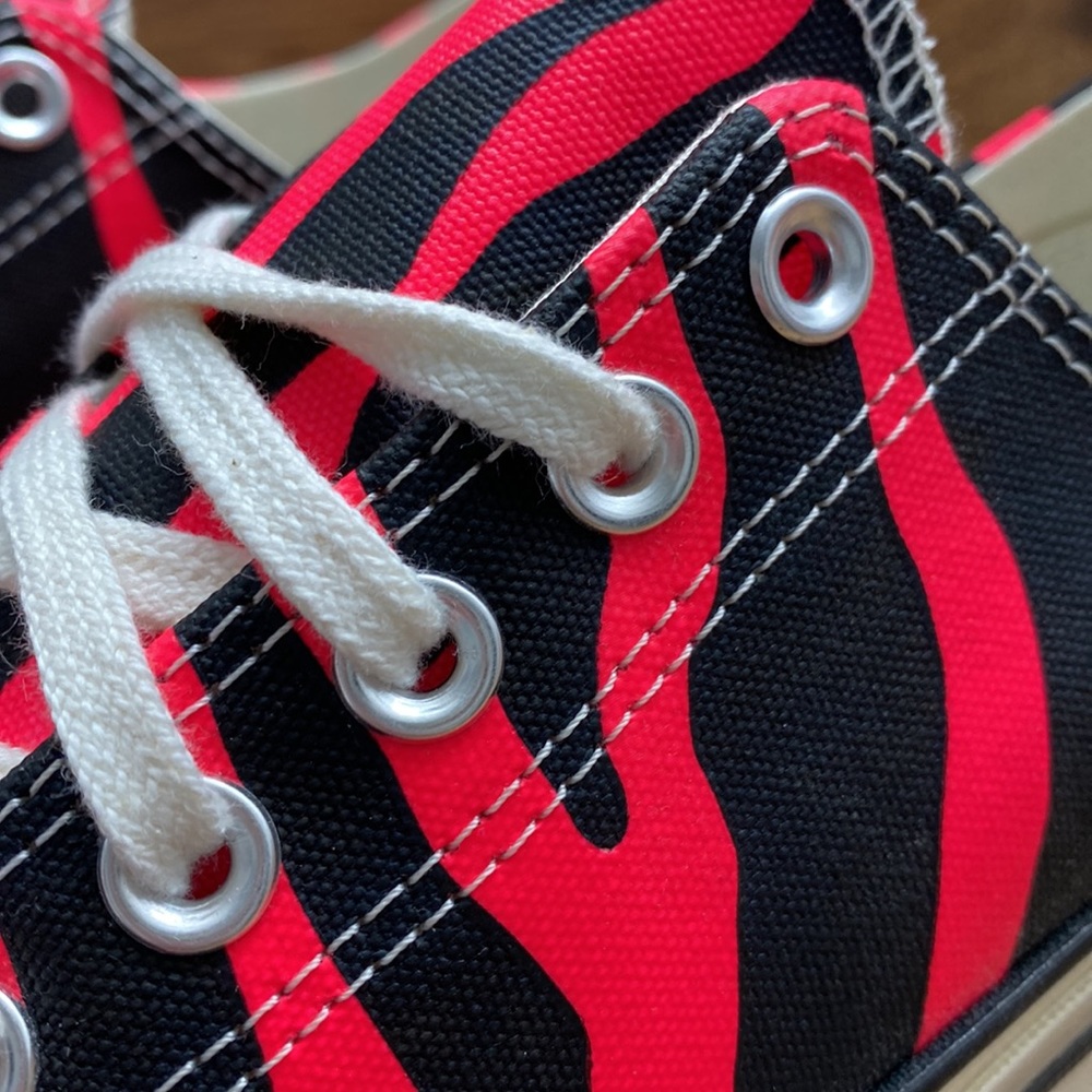 CONVERSE CHUCK 70 OX BRAND NEW - Picture 6 of 8